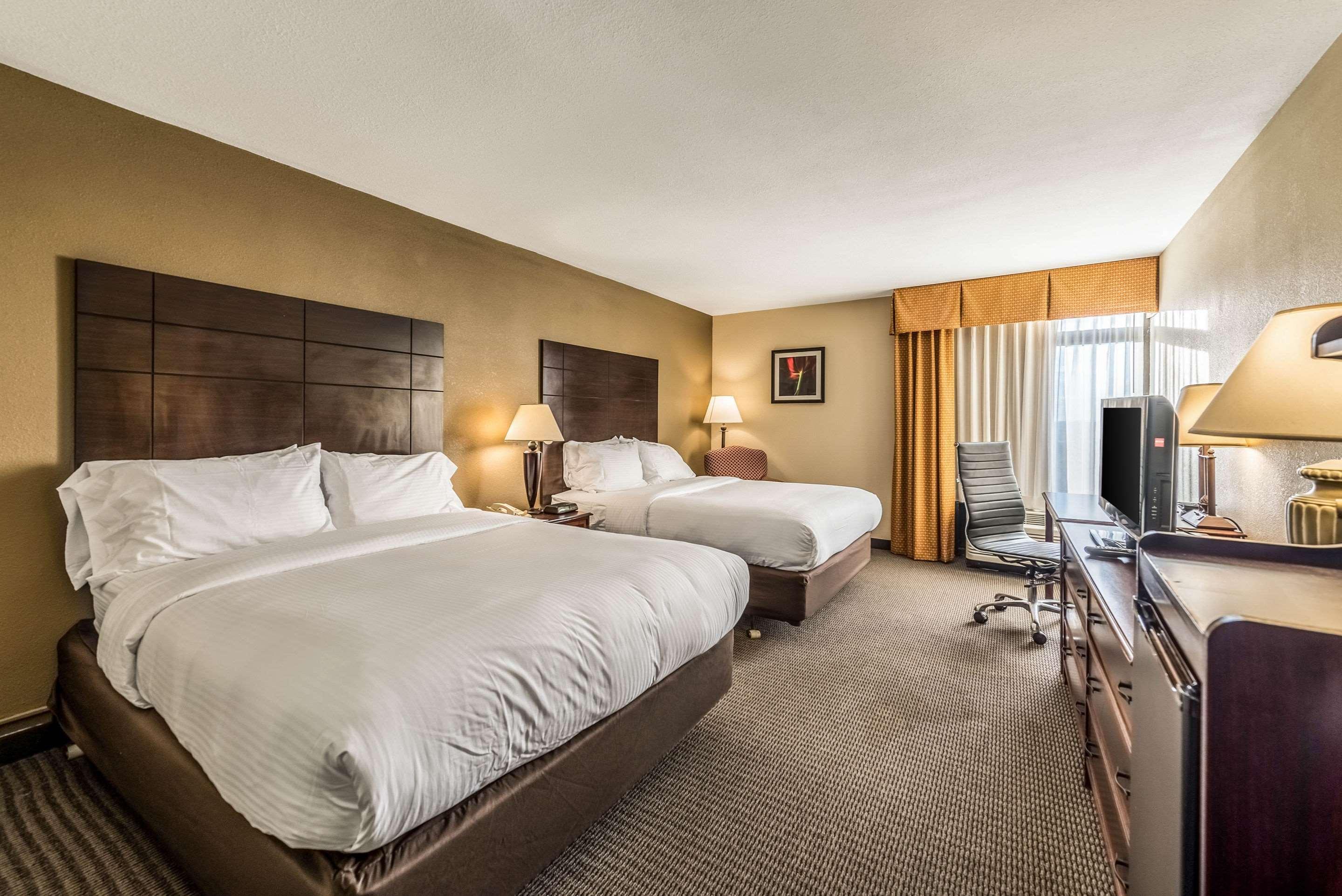 Clarion Cincinnati North Sharonville